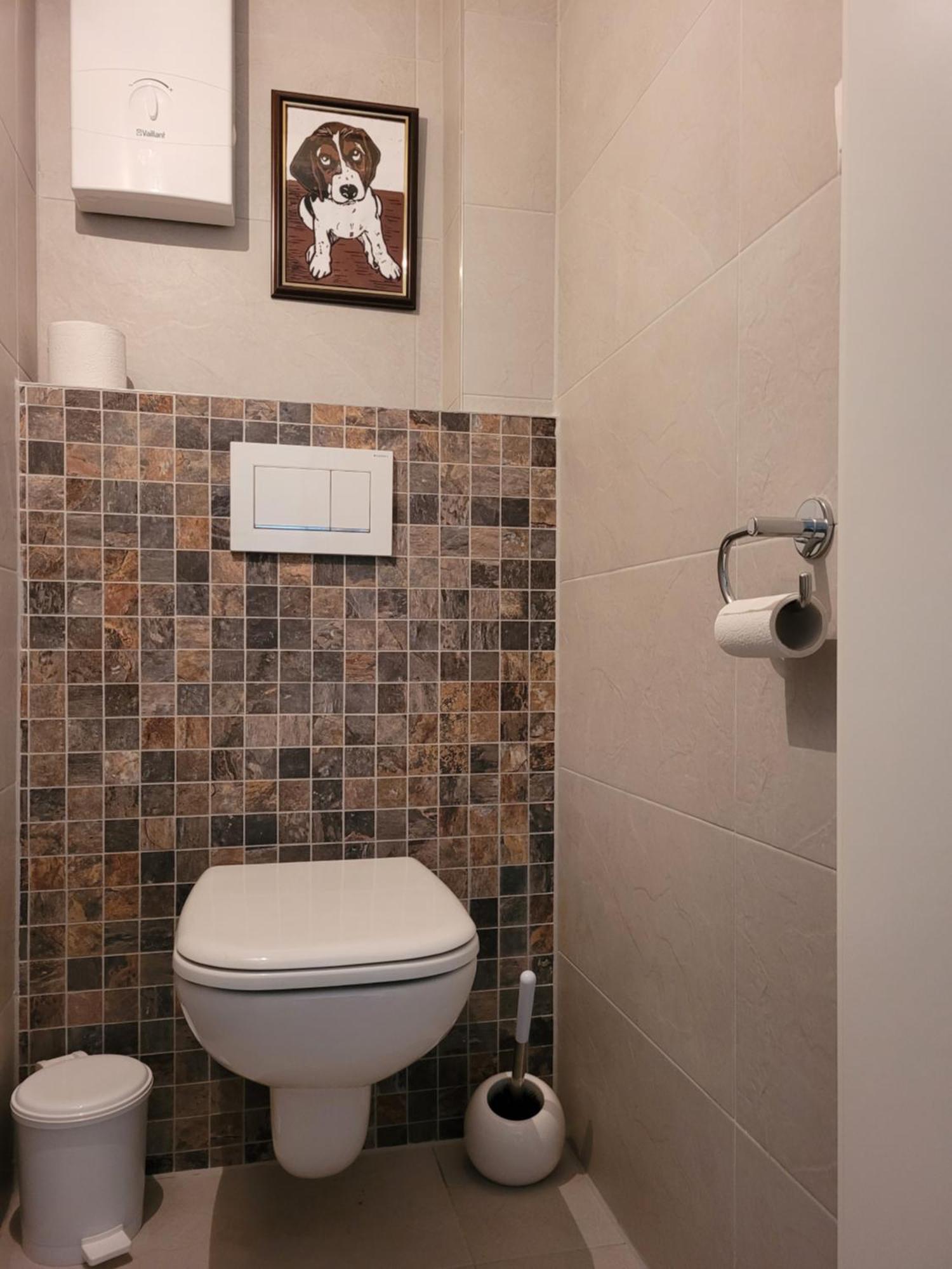 Living Flat, Eine Wohnung Mit Zwei Schlafzimmern Und Balkon Schorndorf  Exterior foto