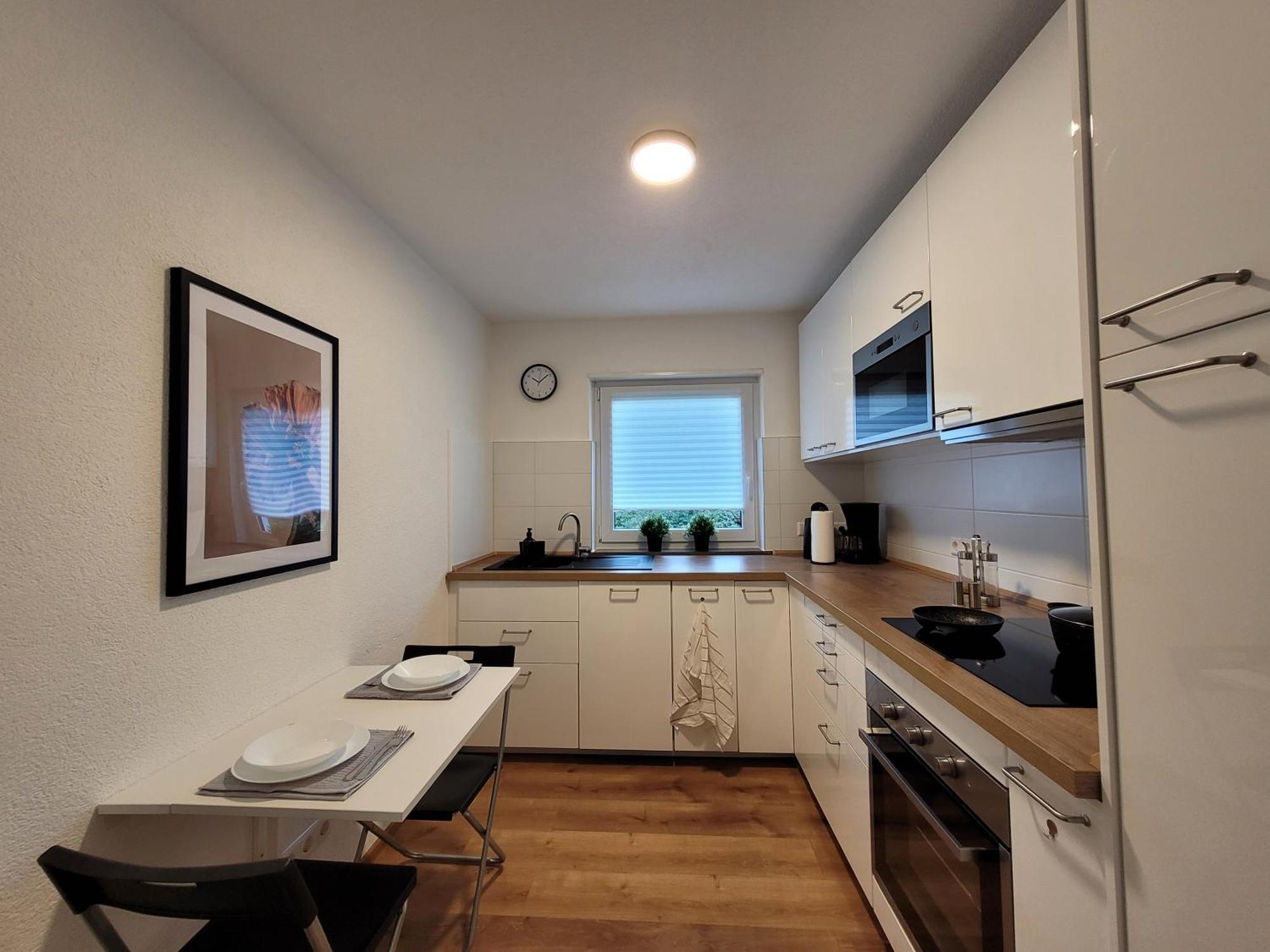 Living Flat, Eine Wohnung Mit Zwei Schlafzimmern Und Balkon Schorndorf  Exterior foto